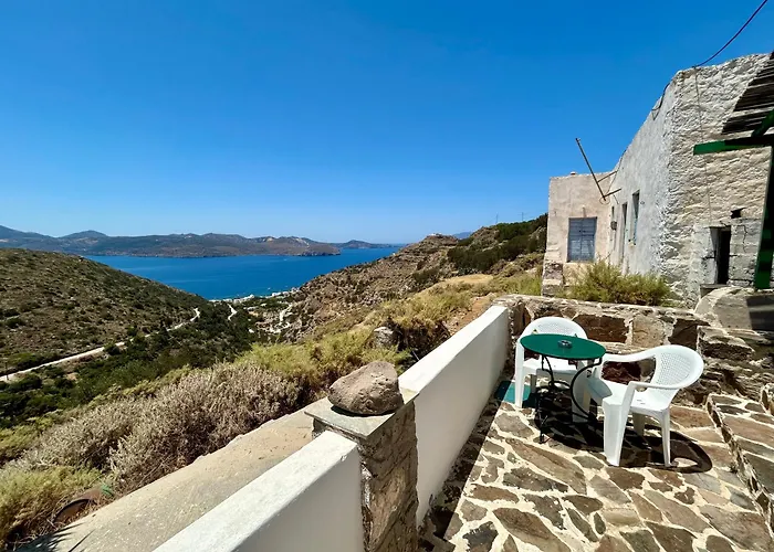 Nyaraló Lukianos House Tripití