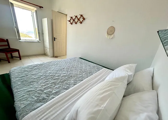 Lukianos House Nyaraló