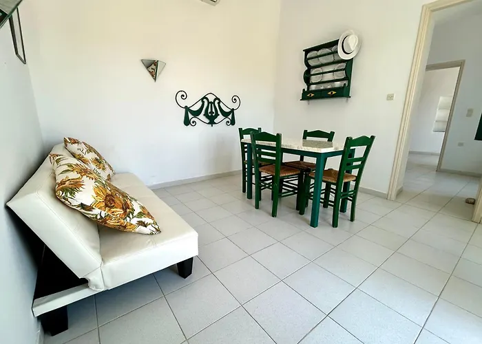 Lukianos House Tripití