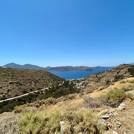 Lukianos House بيت للعطل تريبيتي